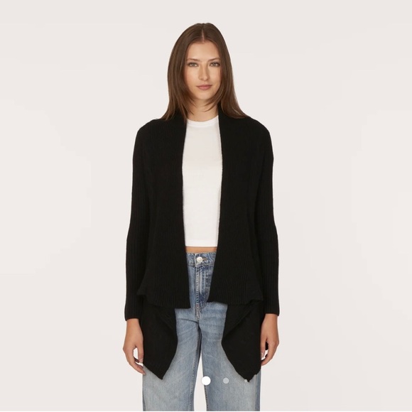 Autumn Cashmere Cable Drape in Ebony